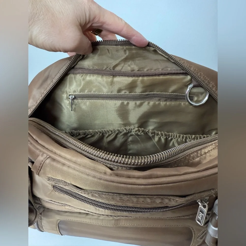 Lug Tuk Tuk Brown Quited Carry All Baby Diaper Bag Changing Pad Travel Overnight